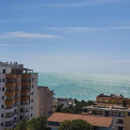 Lucky Luxury Panorama Apartamento Durrës